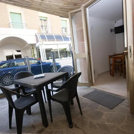 Сasa de vacaciones 67 Bilocale Vicino Al Mare *